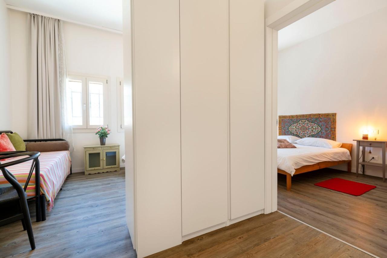 Snug Apartment With Private Courtyard M0270422677 Venezia Eksteriør bilde