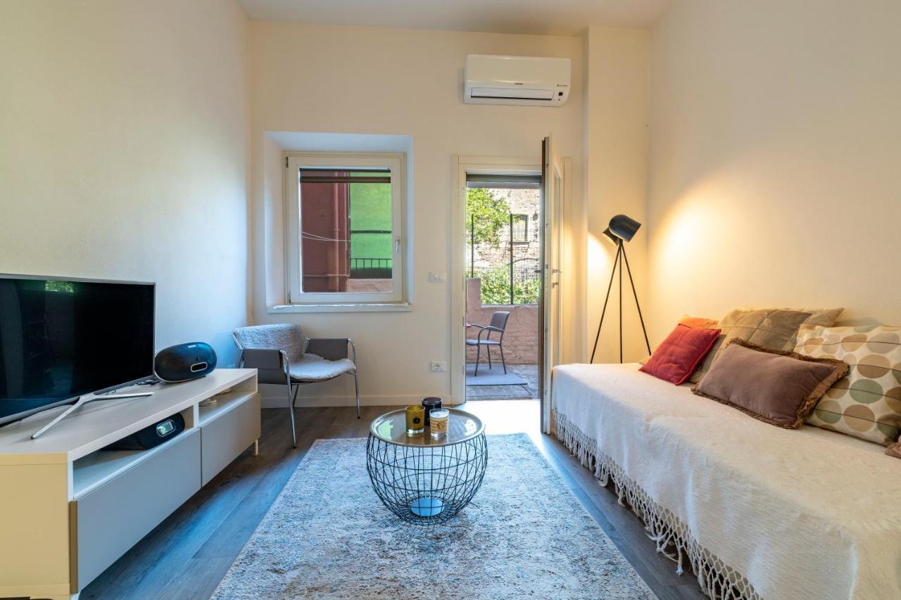 Snug Apartment With Private Courtyard M0270422677 Venezia Eksteriør bilde